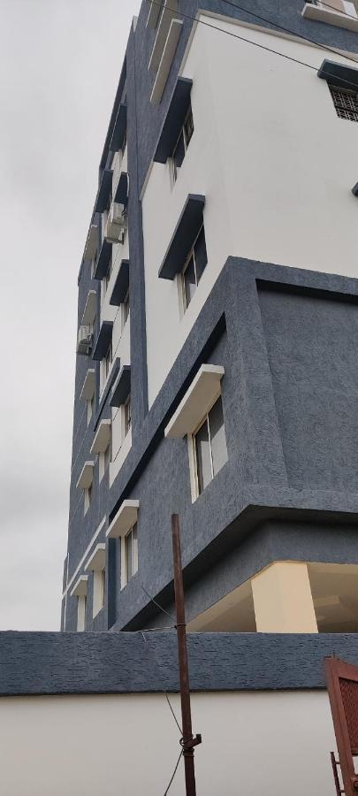 Oyo 81589 Aruna Dwraka Homes Hajdarábád Exteriér fotografie